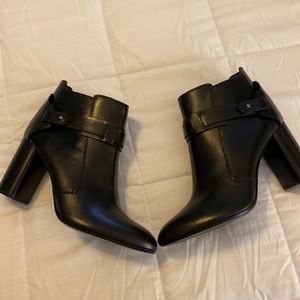 NWOT Tory Burch Black Ankle Boots